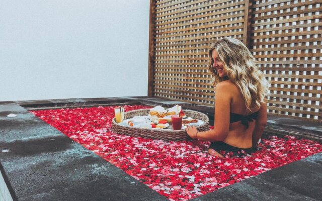 Asana Agung Putra Bali