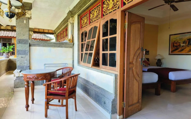 Warji House 2 Bisma