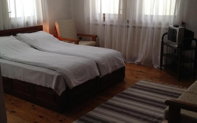 Bonchova House Guest House