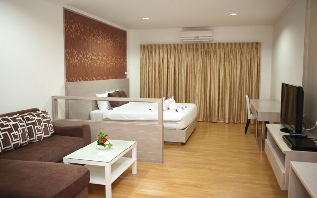 Baan Klang Hua Hin Resort & Condominium