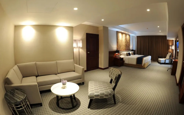 Yangon Thanlwin Hotel