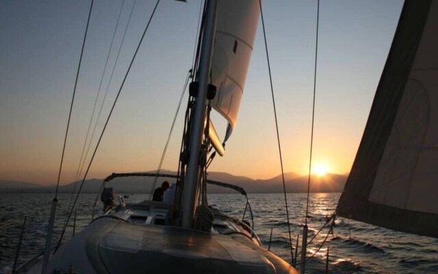 Sailing Yacht by Owner, Holidays to Greek Islands