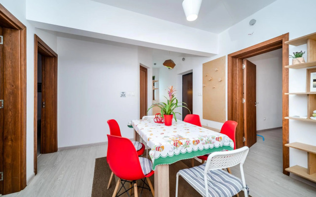 Bulhotel house with garden