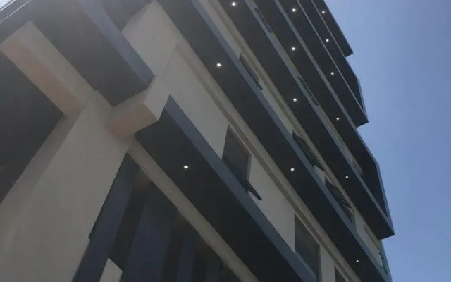 Park Apartments D-plus One bedroom + Living Room