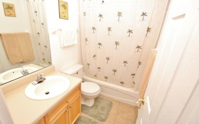 Oceanwalk 1-203 Apartment 2