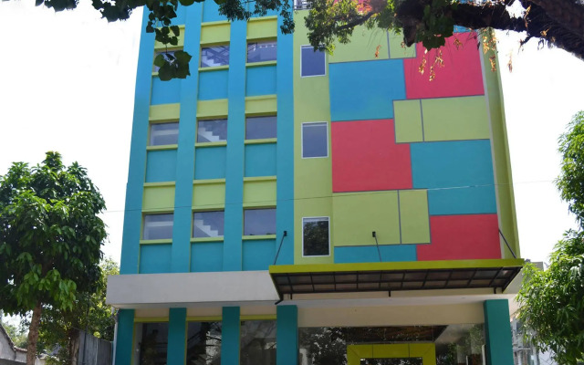 Tiatira Kencana Hotel