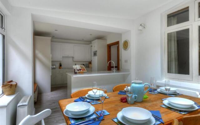 5 Belmont Terrace