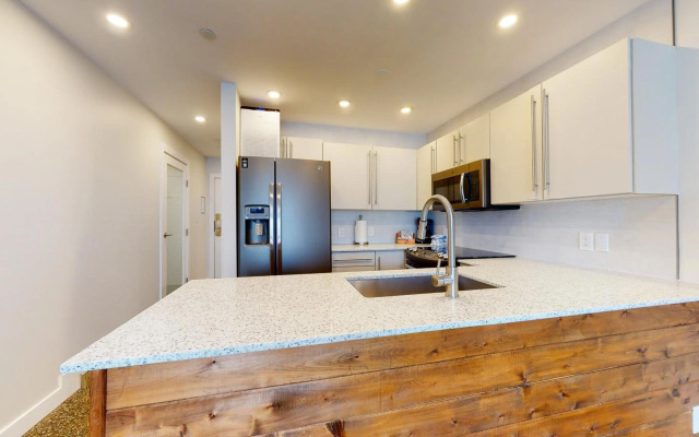 Market Place Lodge 249