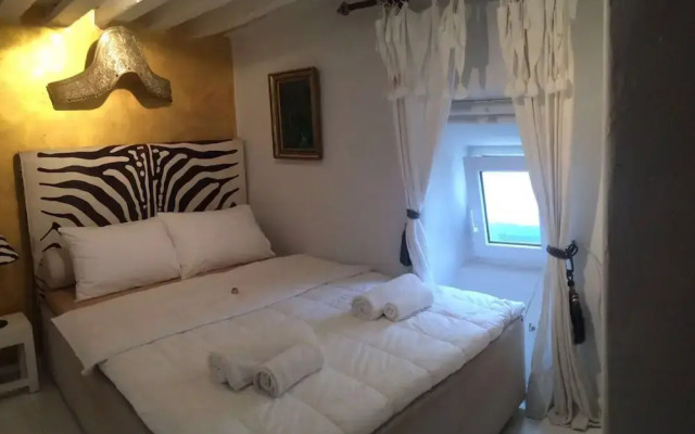 Unique Townhouse at Mykonos Chora