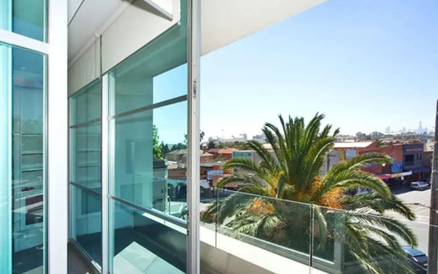 Penthouse St Kilda Style