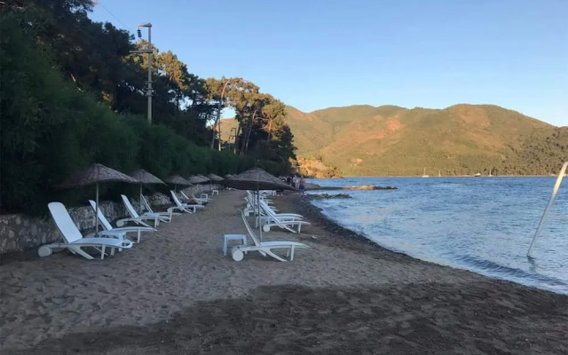 Club Bellamare Beach