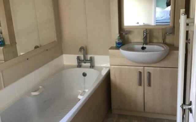 East kitcham lodge
