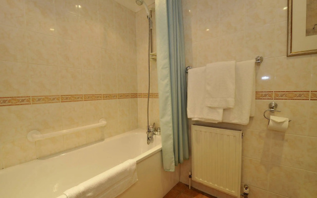 The Bromley Court Hotel