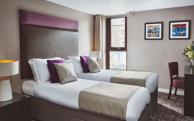 The Ranald Apartments