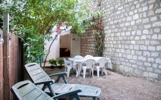 bright 45m with garden in ivry- sur-seine