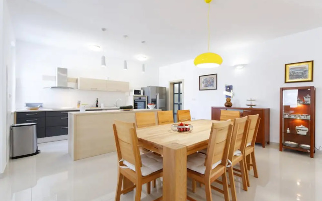 Villa Zupa in quiet part of Dalmatian Hinterland