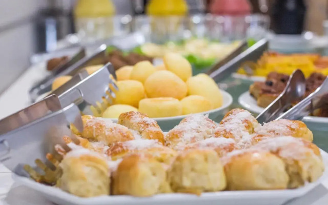 Hotel Girassol Plaza