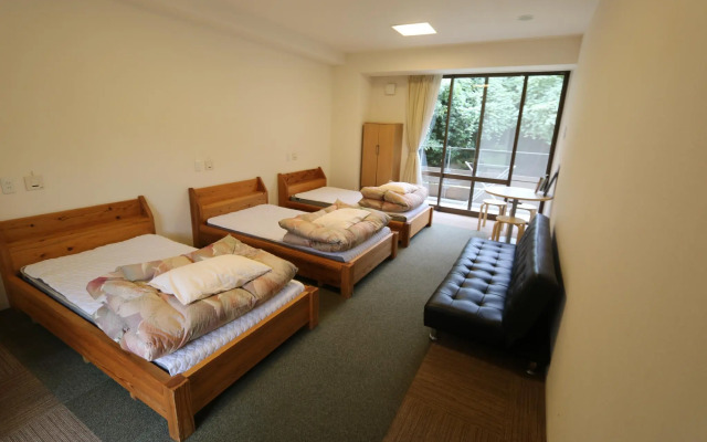 Kyoto Utano Youth Hostel