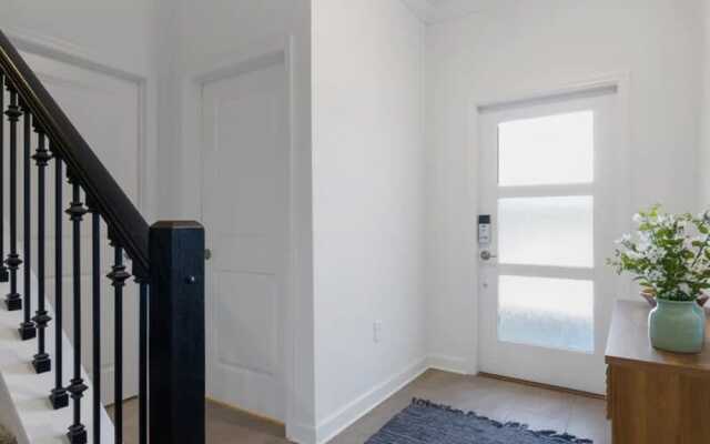 4224 Modern 4BD Private Pool - Near Disney