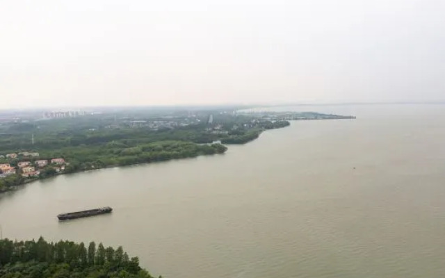 Dianshanhu Small Fishing Village Homestay