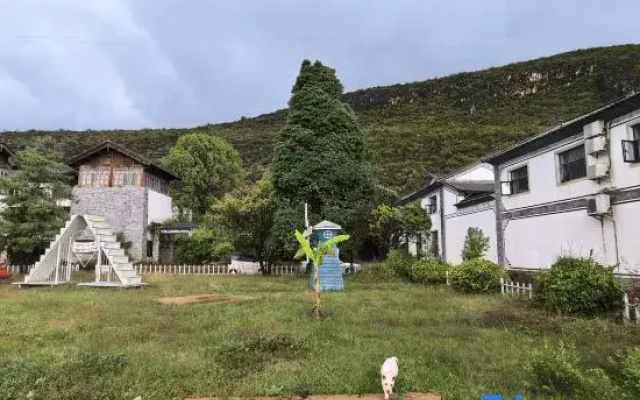 Heqing Cunshi Manor · YouRan Residence