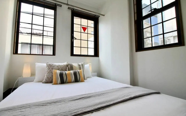 30sec walk to PeacePark, Beautiful Condo - B