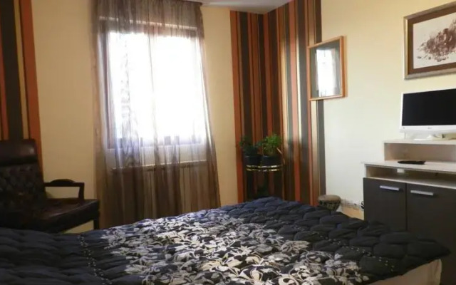 Belgrade Suburban Residence