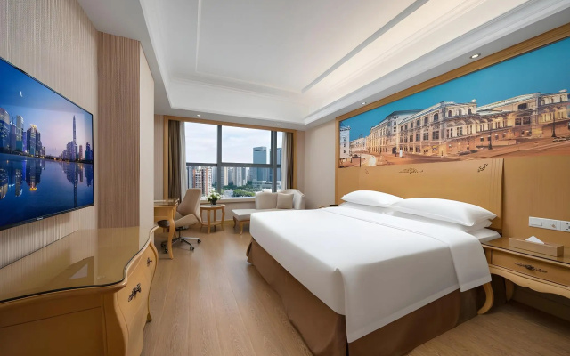 Vienna Hotel Shenzhen Qianhai Branch – Guest Rooms – Shenzhen