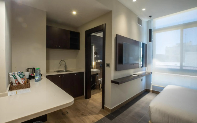 The Compass Hotel