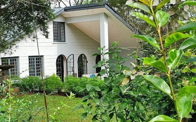 Membley Hotel & Residency