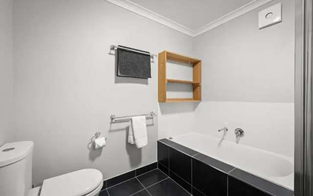 4 Bedroom House - Gorgeous View