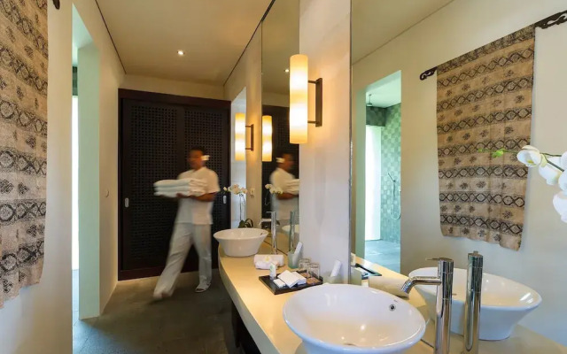 Mandalay Villas