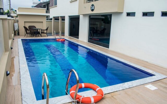 Ziroc Residence