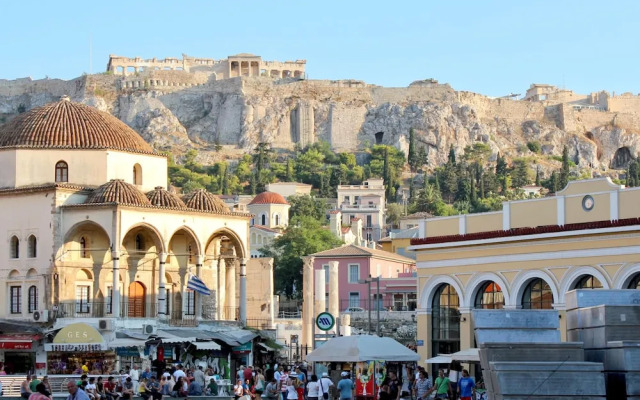 Exquisite apartment in the center of Athens