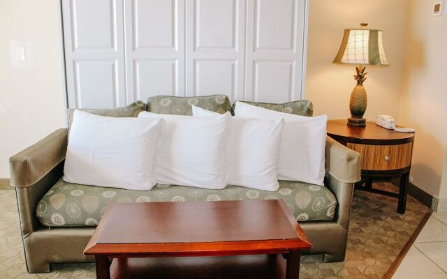 Outrigger Beach Club