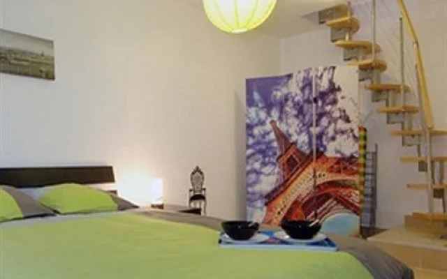 Vacation Rental Calmels