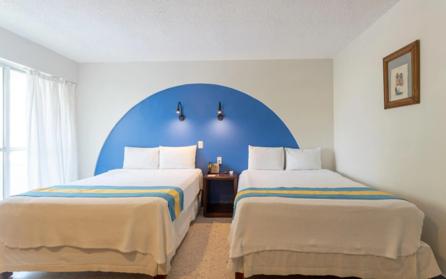 Hotel Suites Villasol