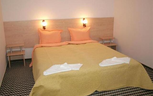 Family Hotel Elena