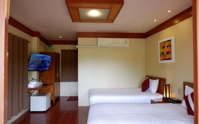Uthai River Lake Resort