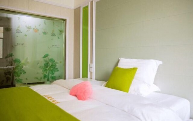 Holiday Inn Oriental (Yuxi People's Hospital Shuixi Park Branch)