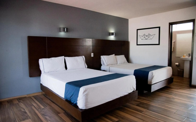 Hotel Expo Plaza Business and Family Guadalajara