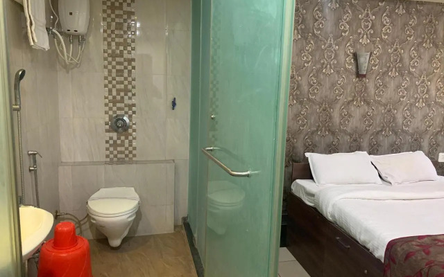 Hotel Mansarovar Luxury Business Hotel