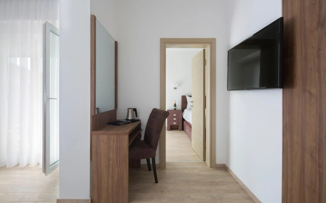 Hotel 219 Budva