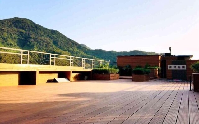 Shenzhen Maoxiang Hotel (Wutongshan Scenic Area)