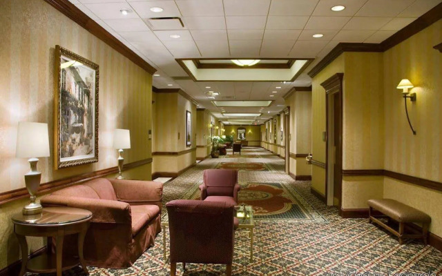 DoubleTree by Hilton Chicago - Alsip