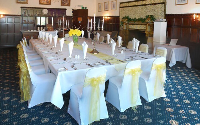 Highley Manor