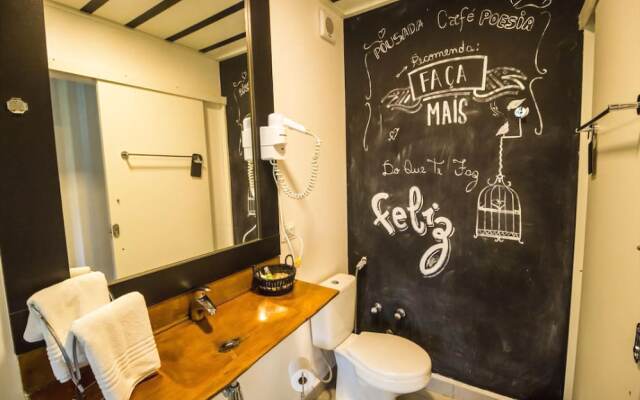 Pousada Cafe Poesia