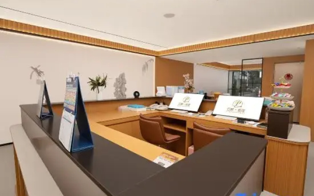 Yunpan Noah River View Resort Hotel