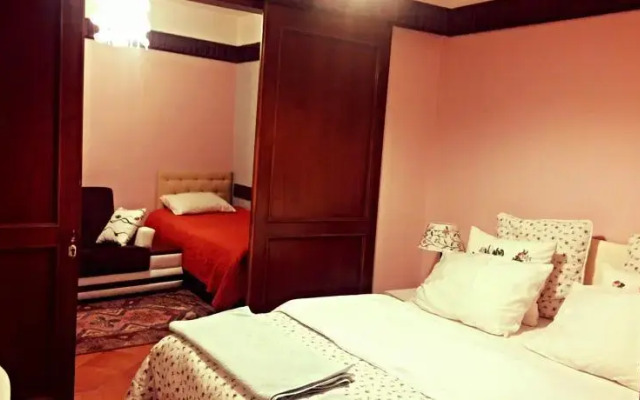 Old City Studio Home