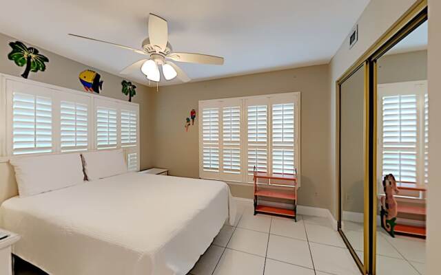 Sea Oats by Southern Vacation Rentals